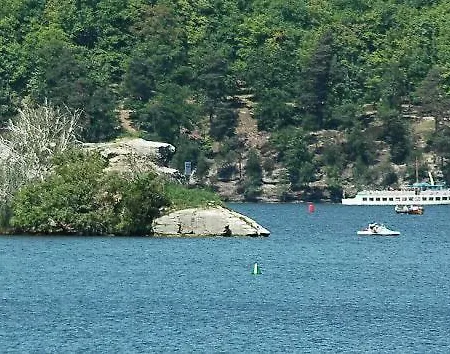 بيت خشبي Pod Bornym Machovo Jezero *