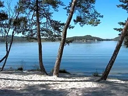 Lodge Pod Bornym Machovo Jezero *