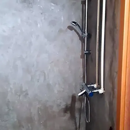 Pod Bornym Machovo Jezero بيت خشبي *